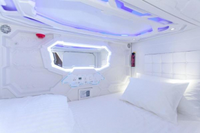 Avagard Capsule Hotel - Suvarnabhumi Airport